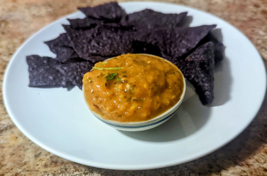 Spicy Restaurant Style Salsa Plated